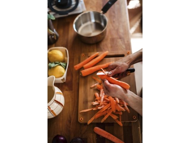 Image 5 Нож для корнеплодов 8 см Functional Form Fiskars