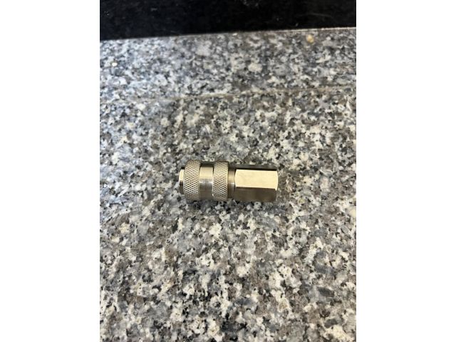 Image 2 Соединение быстросъем. МАМА х внутр. резьба 3/8" (сталь) ECO уцененный (0019009600)