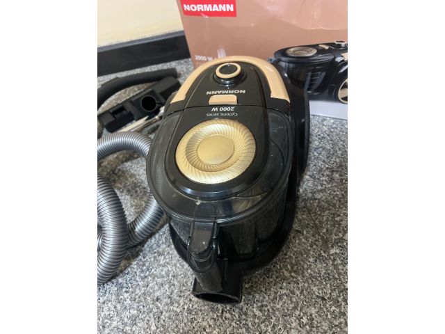 Image 3 Пылесос бытовой NORMANN AVC-213 уцененный (0264353996)