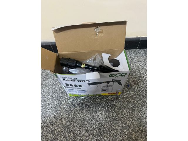 Пистолет пескоструйный с баком ASB-06S ECO уцененный (0423528831)