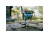 Watch image 3 Тяпка для уборки травы с дорожек OneClick FISKARS