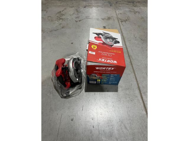 Image 2 Циркулярная пила погружная с шиной 1,4 м WORTEX CS 1612-1 в кор. 1200 Вт, до 59 мм, 6000 об/мин уц