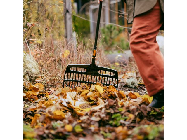 Image 7 Грабли-лопата для листьев OneClick FISKARS