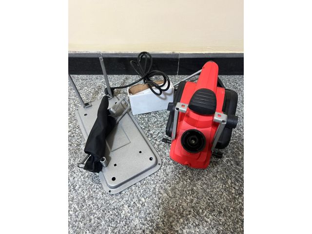 Image 2 Рубанок электрический WORTEX PL 3515-1 в кор. + аксессуары 1500 Вт, шир. до 110 мм, глуб. до 3.5 м