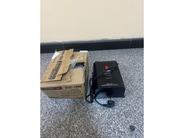 Image 2 Стабилизатор напряжения Solaris VSC-1000 уцененный (0316662933)
