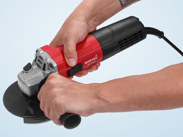 Image 6 Одноручная углошлифмашина WORTEX LX AG 1213-5 в кор. 1300 Вт, 125 мм, 5000-11000 об/мин
