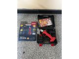 Аккум. секатор WORTEX CBS 2535 ALL1 XLT в чем. БЕСЩЕТ., 18 В, ветки до 25 мм, 1х1.5 А*ч уцененный